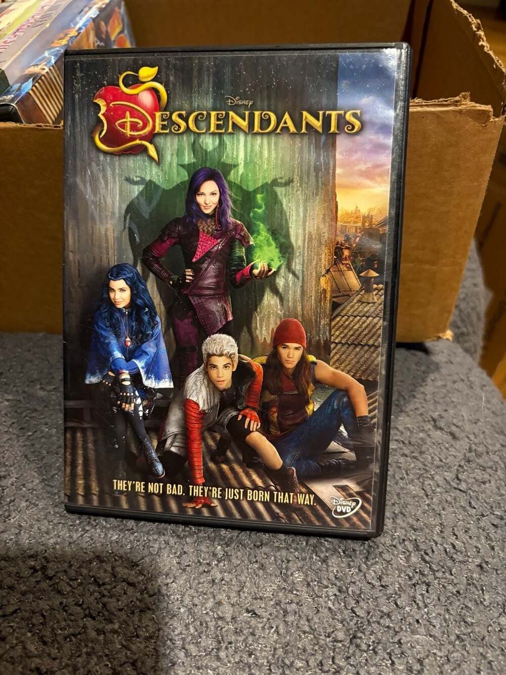 Disney Descendants DVD